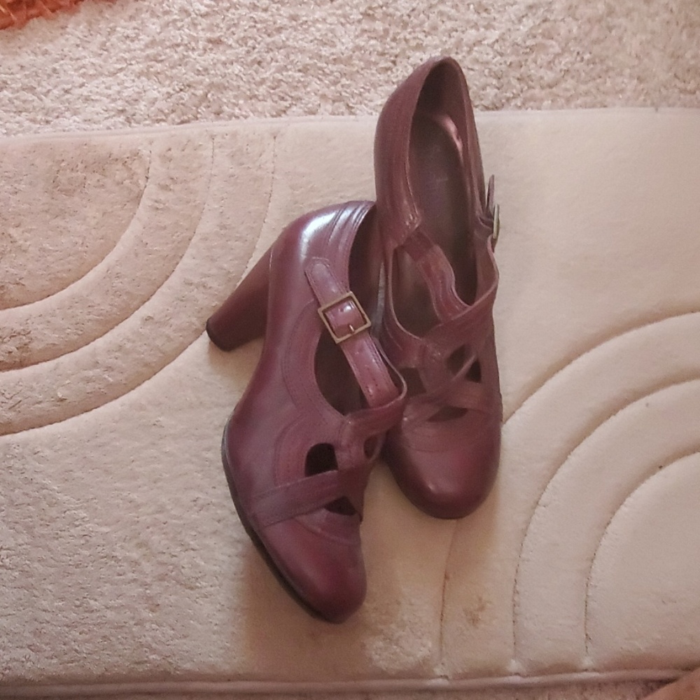 Women shoes